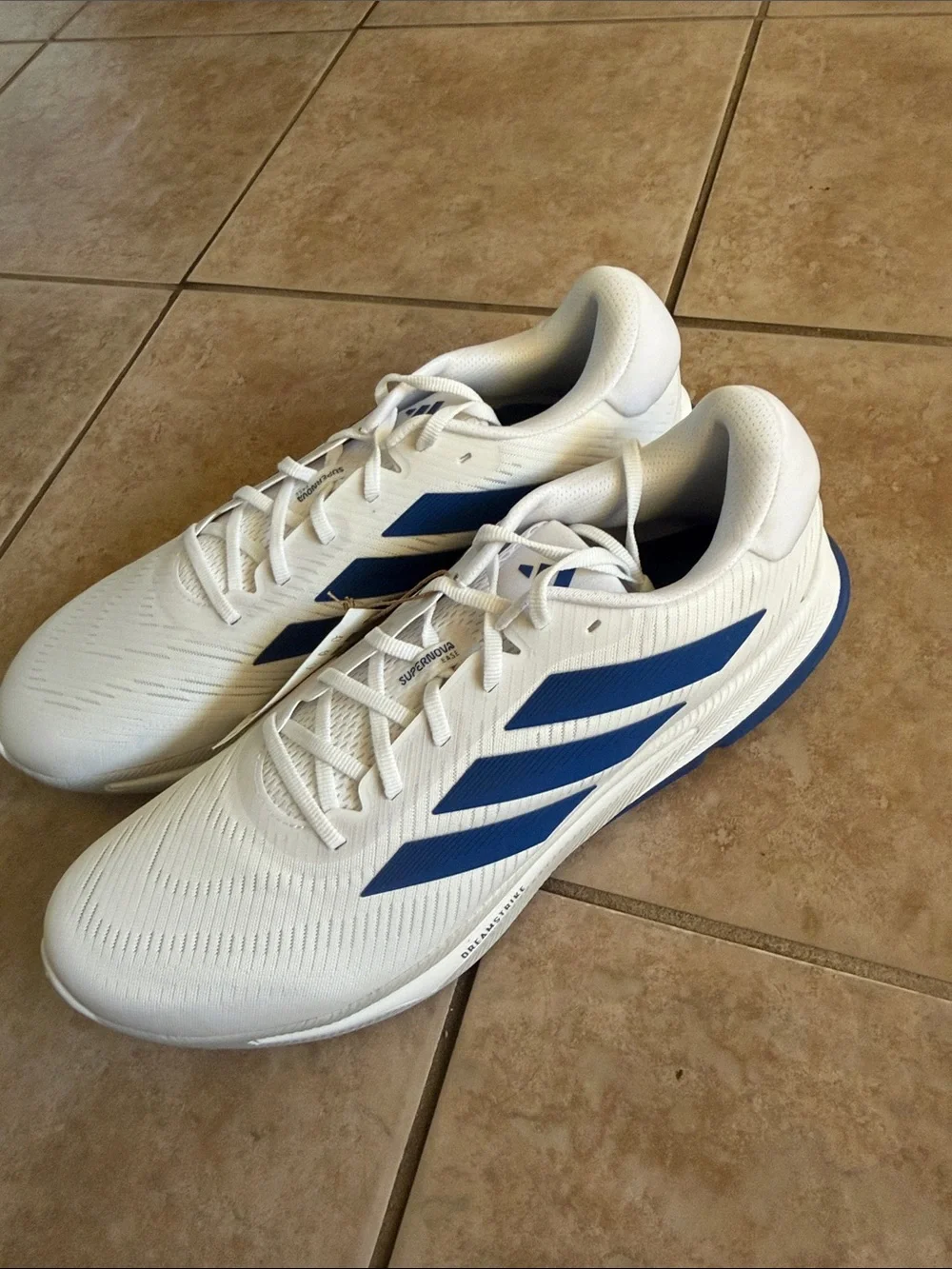 Adidas Men’s Supernova Ease Running Shoes - White/Blue Size 14.5